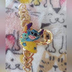 Disney's stitch gold claw hair clip